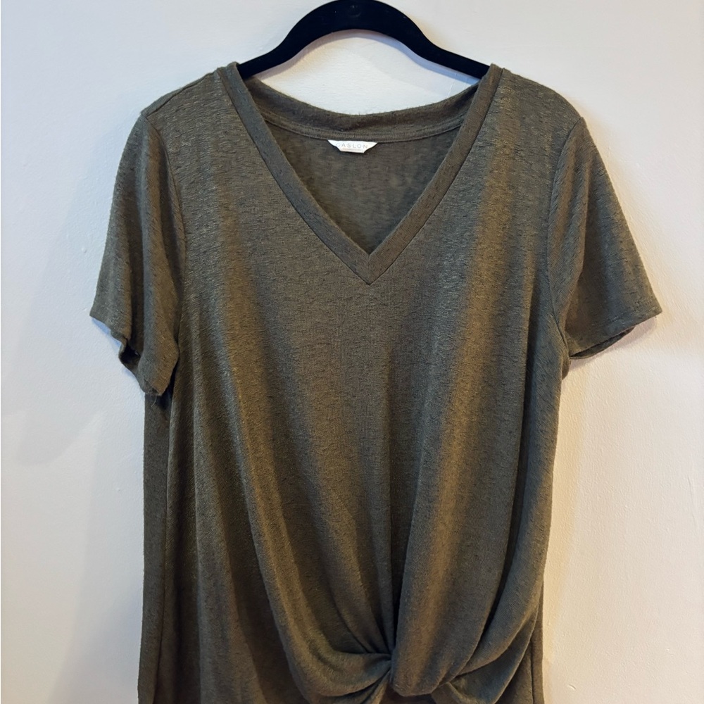 Caslon Green V-Neck Twist Front Tee
